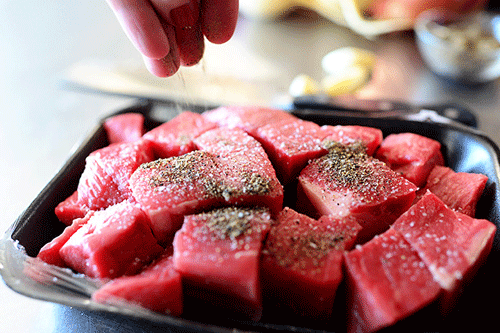 Thịt bò hầm củ cải thơm ngon có lợi sức khỏe