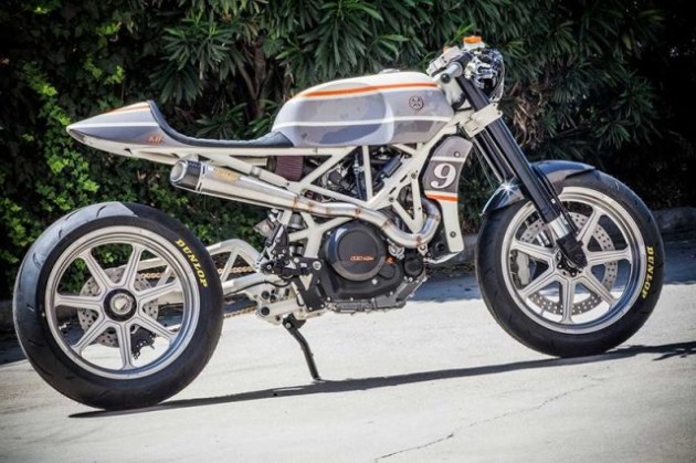 Ngắm em KTM 690 Enduro R độ lạ với phong cách Cafe Racer